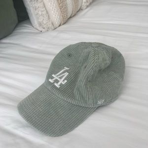 LA corduroy hat urban outfitters